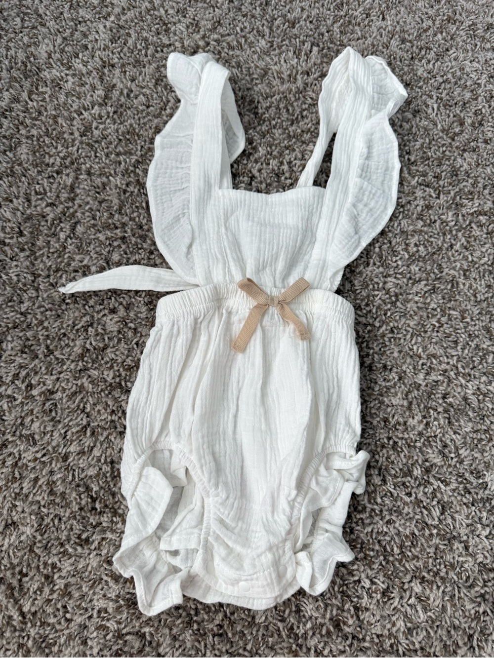 PatPat White Gauze Ruffle Baby Romper with Beige Bow